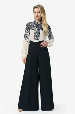 Lila Kass Комплект: блуза и брюки
